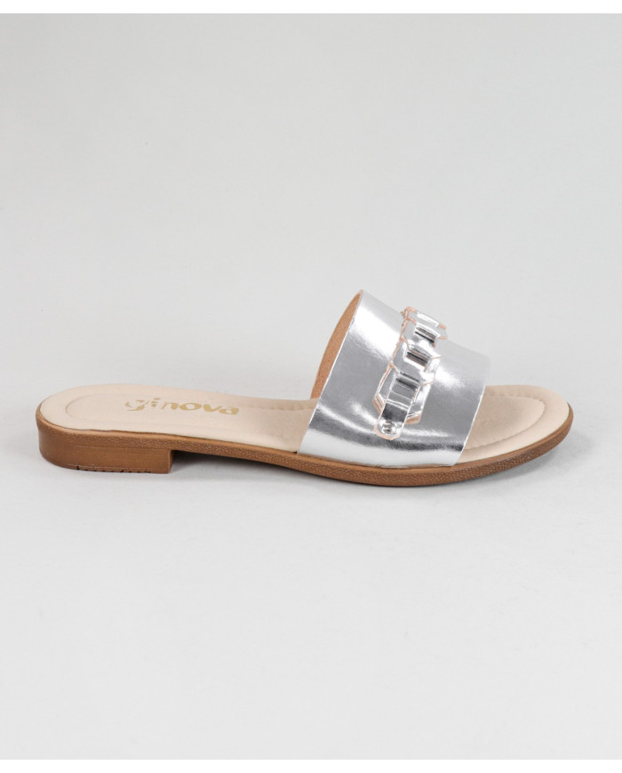 Silver Slippers of Lady Ginova with Strip Decorated