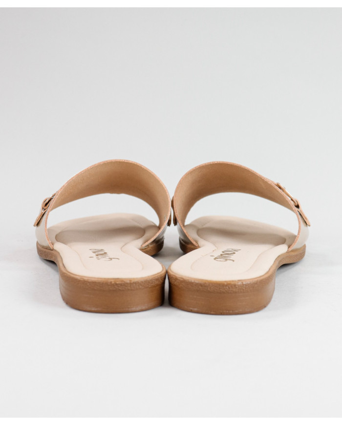 Silver Slippers of Lady Ginova with Strip Decorated