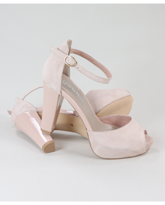 Nude de Senhora Ginova Elegant Sandals
