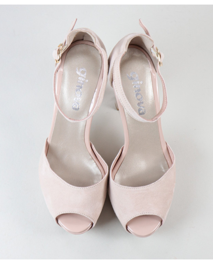 Nude de Senhora Ginova Elegant Sandals