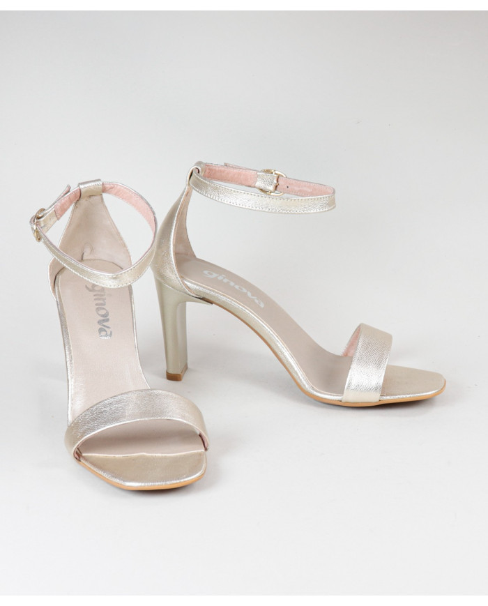 Golden Sandals of Lady Ginova Elegant