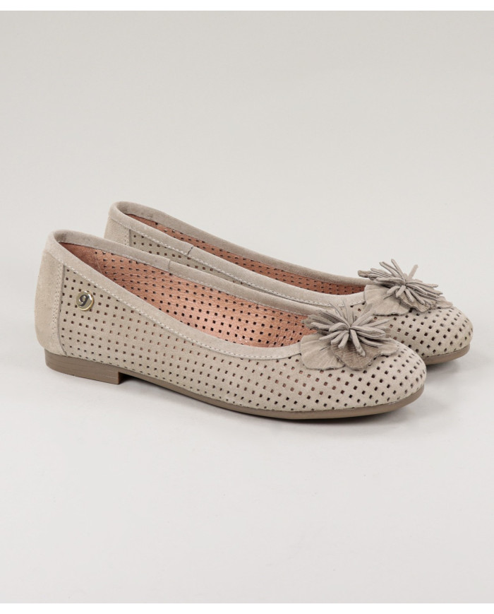 Sabrinas Taupe de Senhora Ginova Perforated