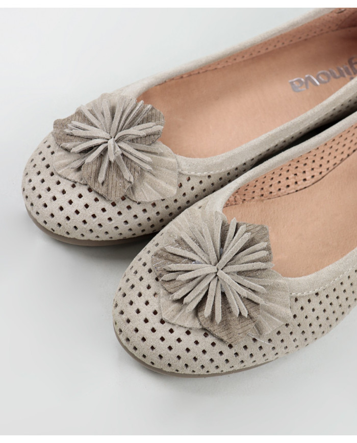 Sabrinas de Senhora Ginova Perforated