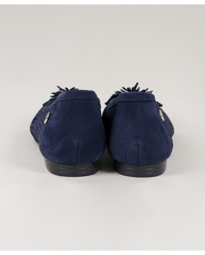 Sabrinas Azuis de Senhora Ginova Perfuradas