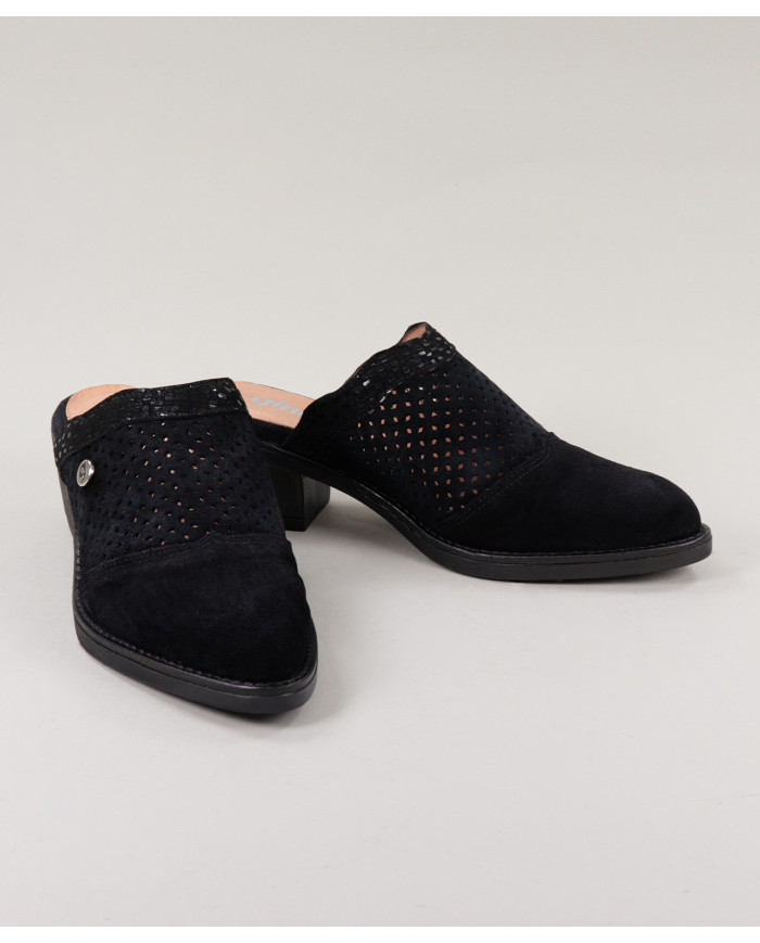 Pretas de Senhora Ginova Socas Perforated