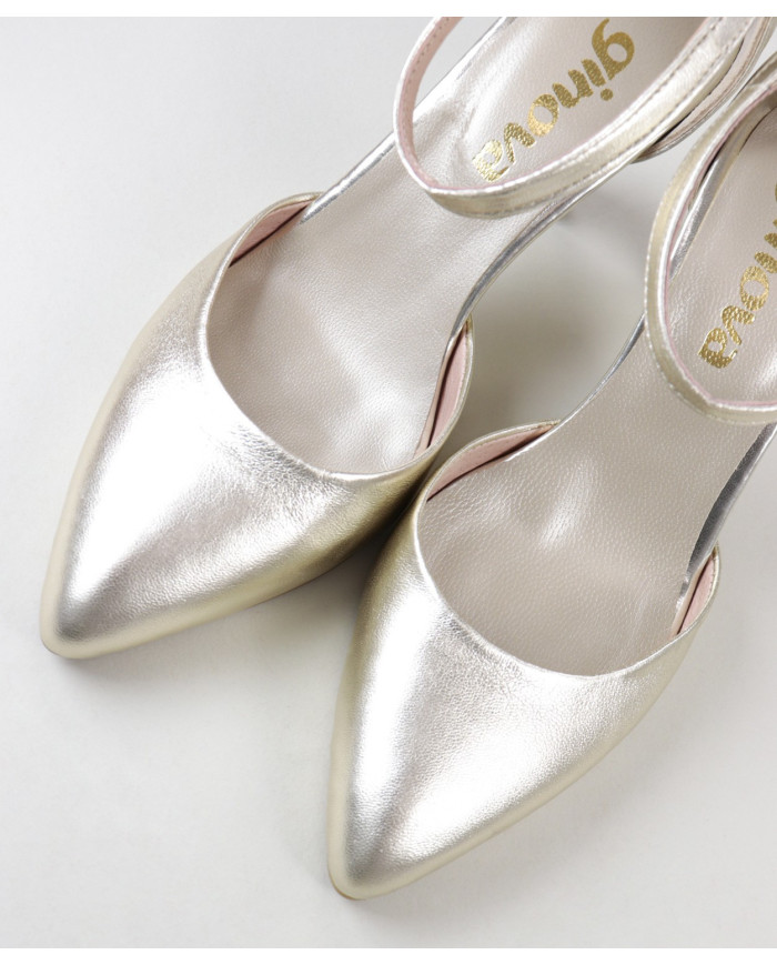 Sapatos Dourados de Senhora Ginova Elegantes