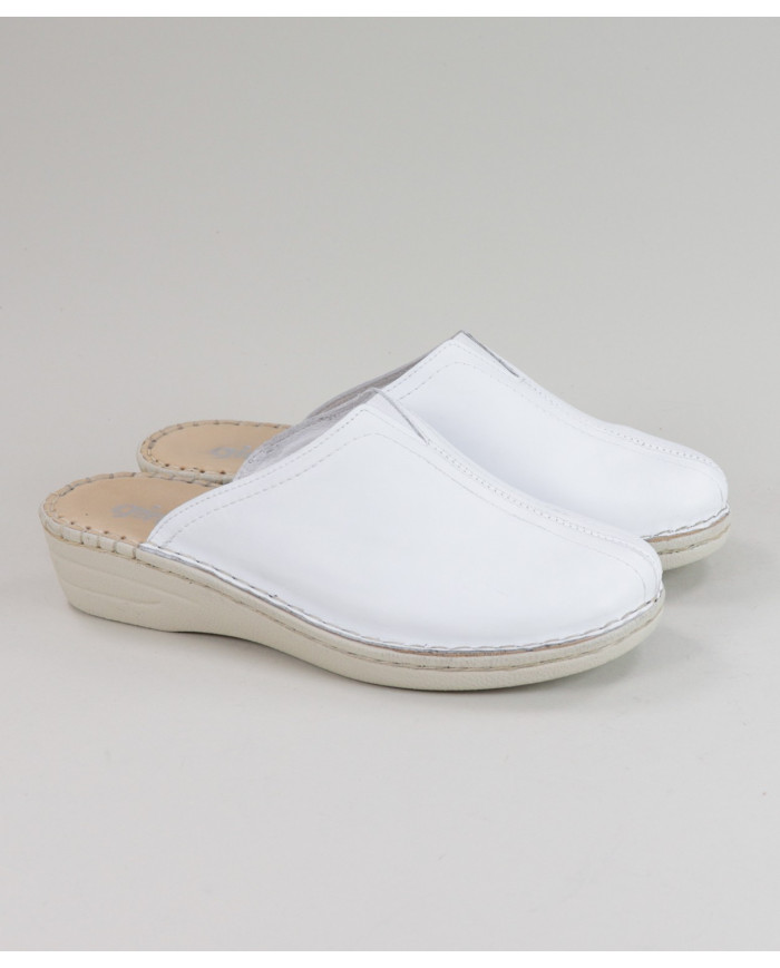 White Slippers by Mrs Ginova Comfortable