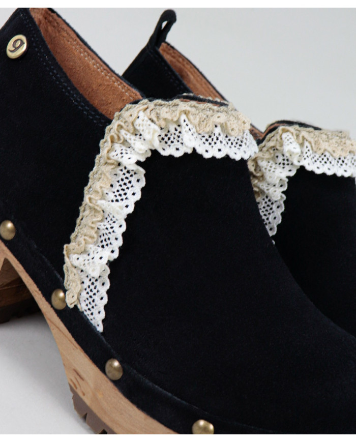 Ladies' Ginova Black Socks with Lace