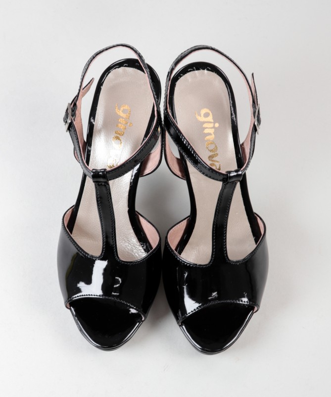 Sandálias Pretas Elegantes de Senhora Ginova Envernizadas