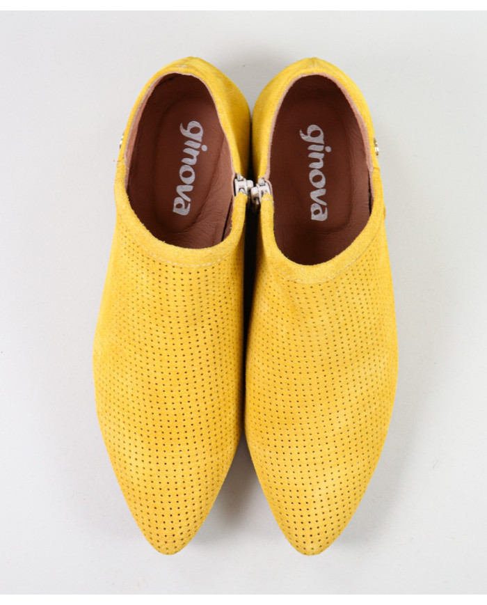 Divertidos zapatos de Ginova