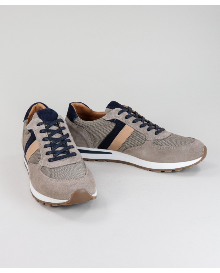 Wholesalers Man Taupe Trainers