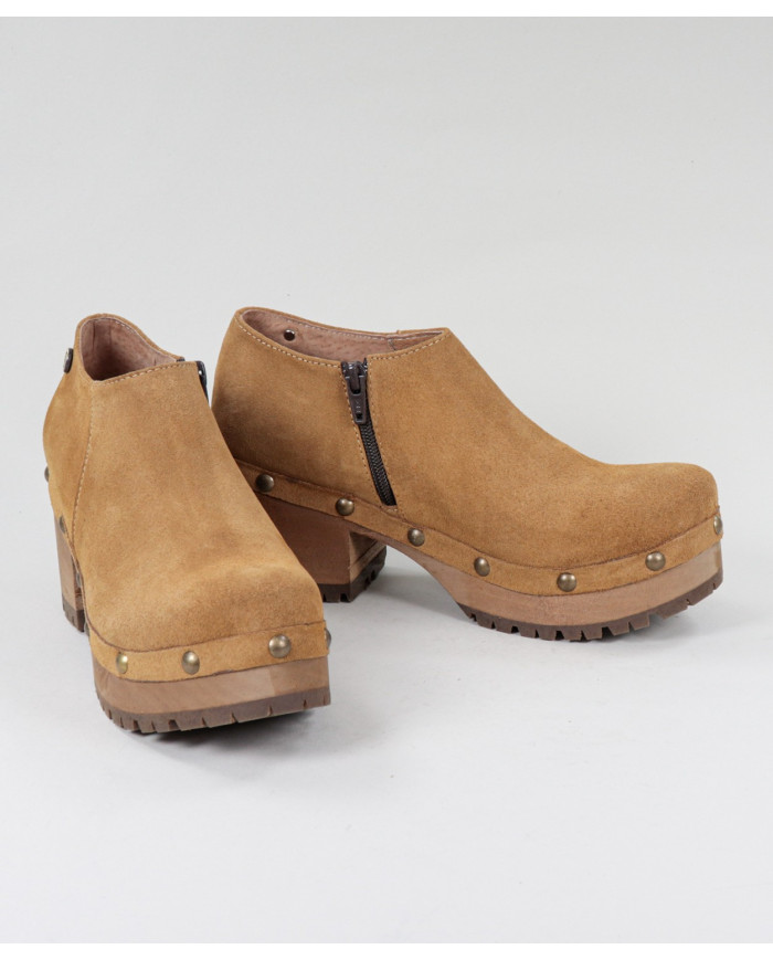 Soccas Camel Ginova de Senhora with Fecho