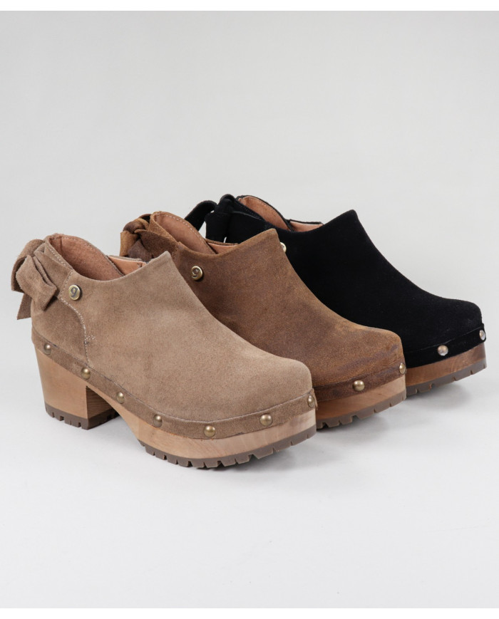 Botins by Senhora Ginova with Laço Back