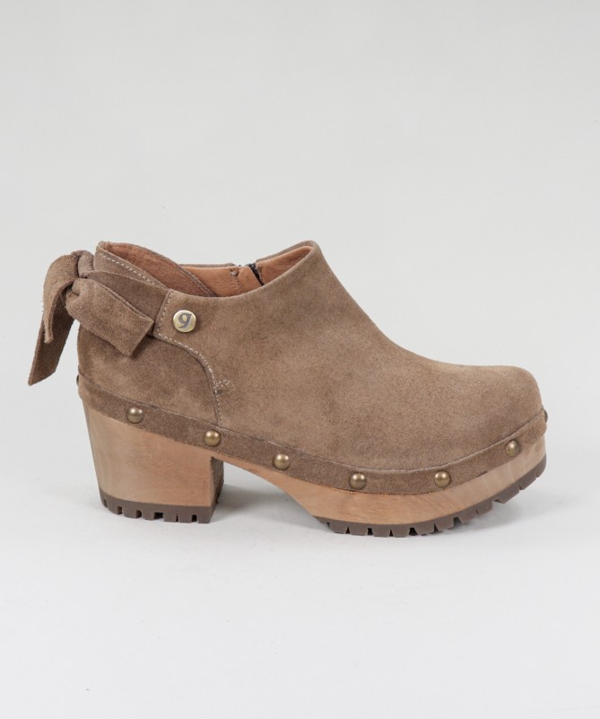 Botins Taupe de Senhora Ginova com Laço Atrás