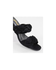 Black Sandals of Lady Ginova of Two Strips