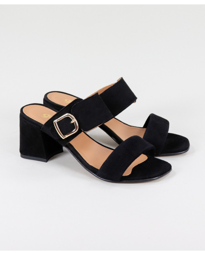 Lady Ginova Black Sandals with Adjustable Strip