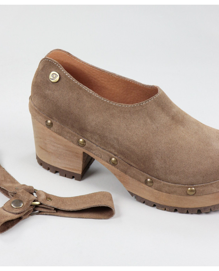 Dame Ginova Taupe Boots with Removable Strip