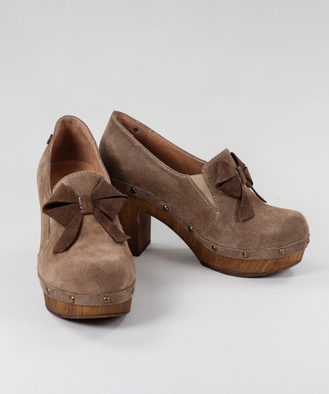 Sapatos Taupe  de Senhora Ginova com Laço