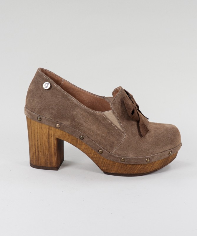 Sapatos Taupe  de Senhora Ginova com Laço