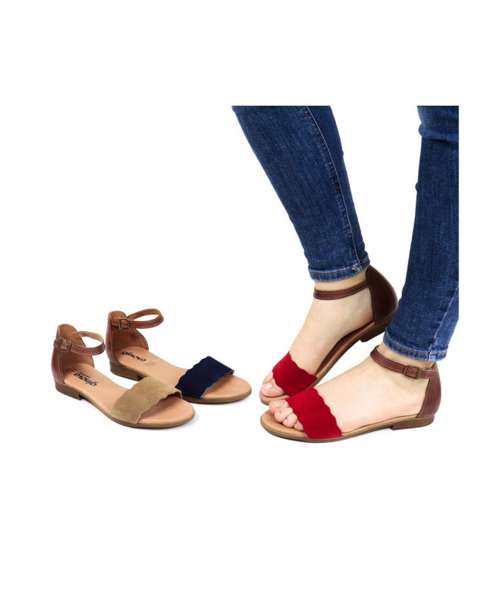 Sandálias Rasas de Mulher Ginova com Tira Ondulada