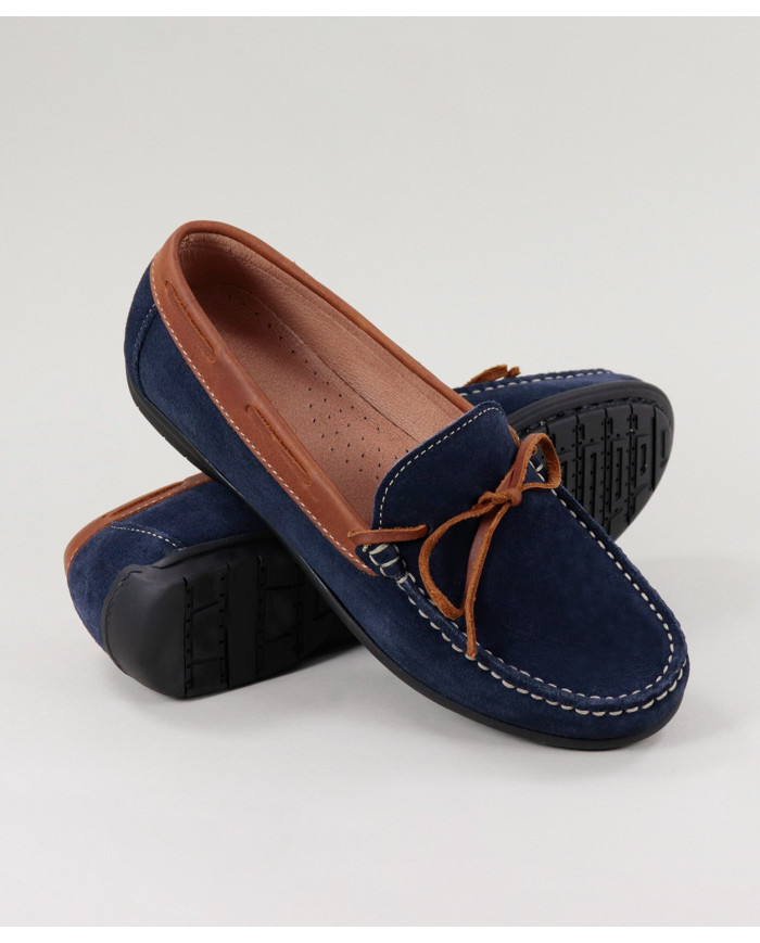 Mocassins Ginova de Senhora in Camurça