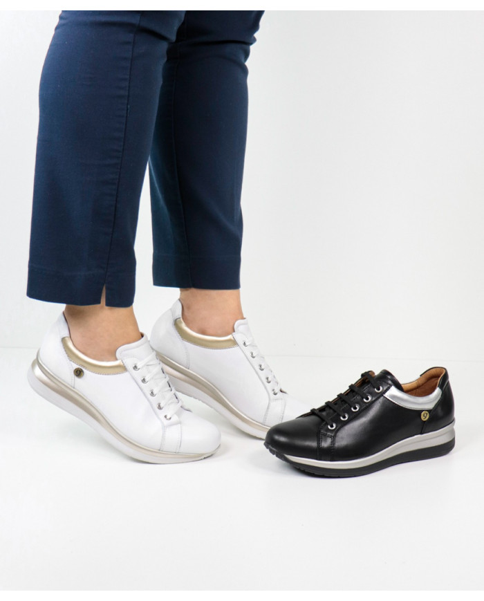 Lady Lisas shoes with Wholesalers