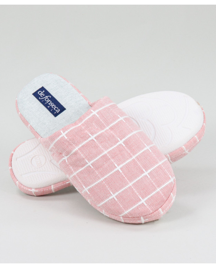 Ladies Pink Bedroom Slippers