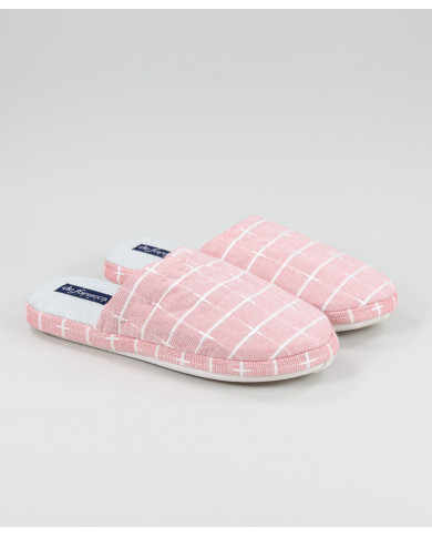 Ladies Pink Bedroom Slippers
