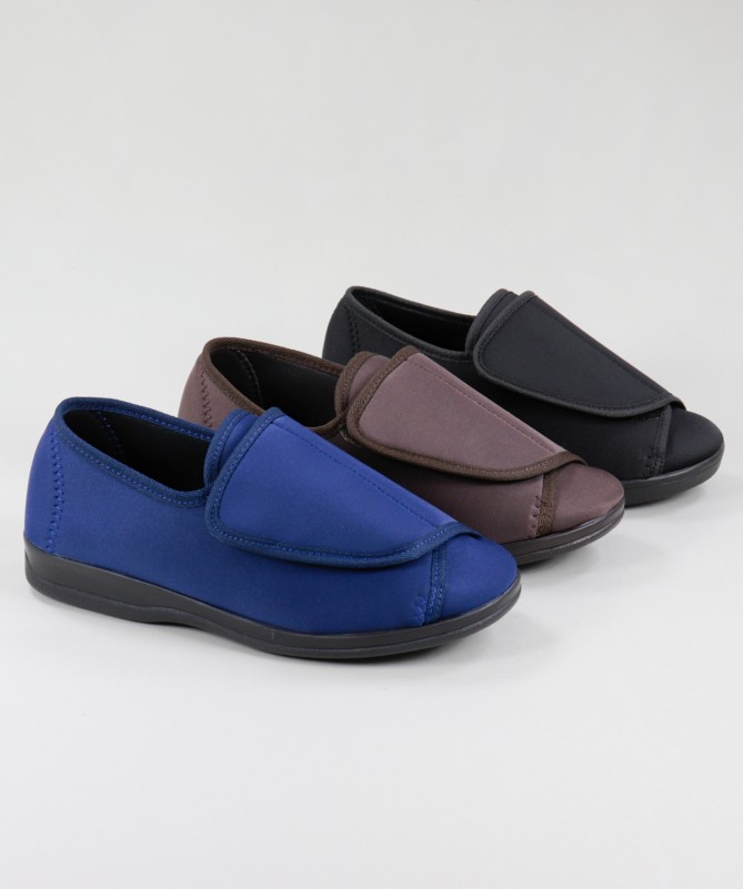 Comfort Shoes for Ladies with Wide Opening Velcro