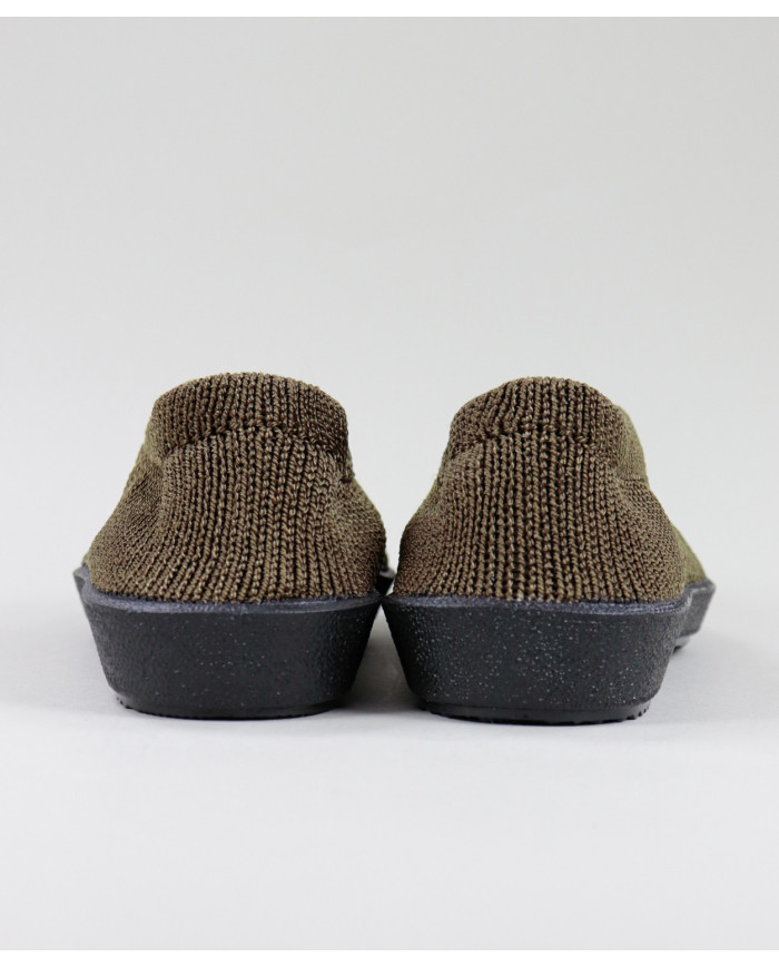 Zapatos Ginova Comfort con Parte Superior de Malla Elástica