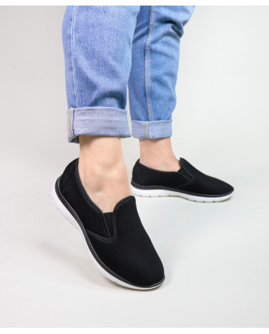 Sapatos Pretos Desportivos de Senhora Ginova com Elástico