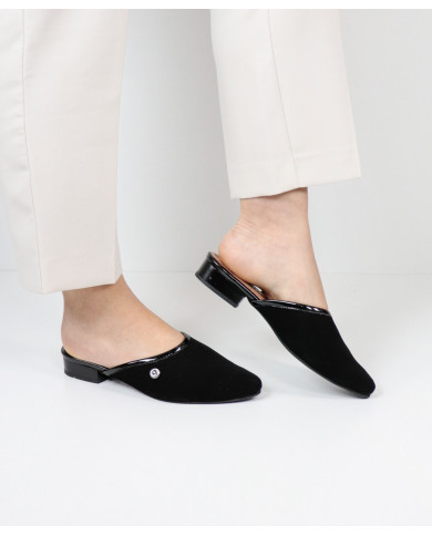 Mules Pretas Ginova de Senhora com Rebordo