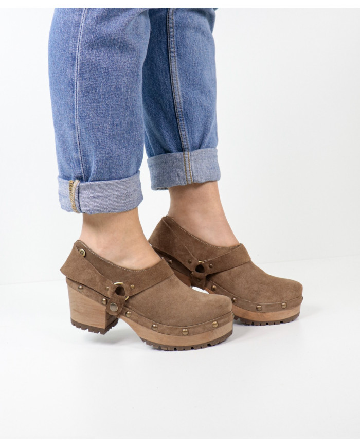 Dame Ginova Taupe Boots with Removable Strip