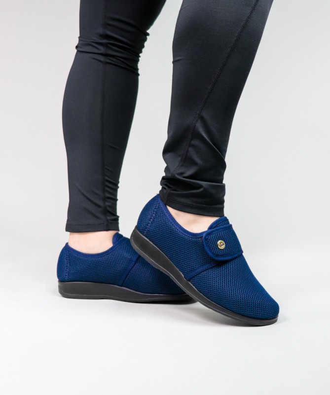 Sapatos Azuis com Tira em Velcro de Senhora Ginova
