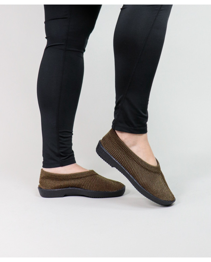 Zapatos Ginova Comfort con Parte Superior de Malla Elástica