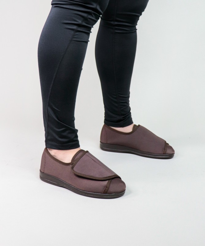 Zapatos cómodos para mujer con velcro con apertura total