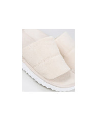 Slippers Ladies Room Drinks Open to the Front