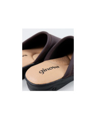 Comfort Brown Slippers Breathable Ginova
