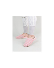 Ladies Pink Bedroom Slippers