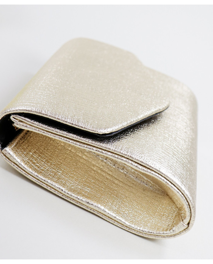 Pochete Dourada de Senhora Metalizada