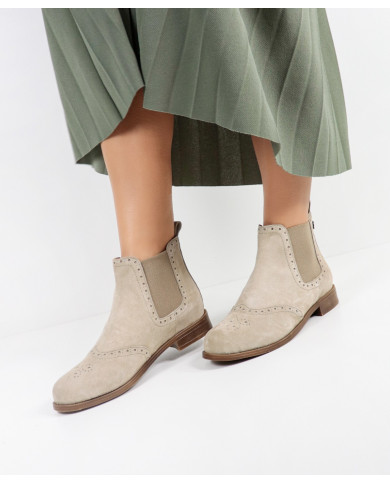 Botas Taupe de Senhora Ginova com Elásticos nas Laterais