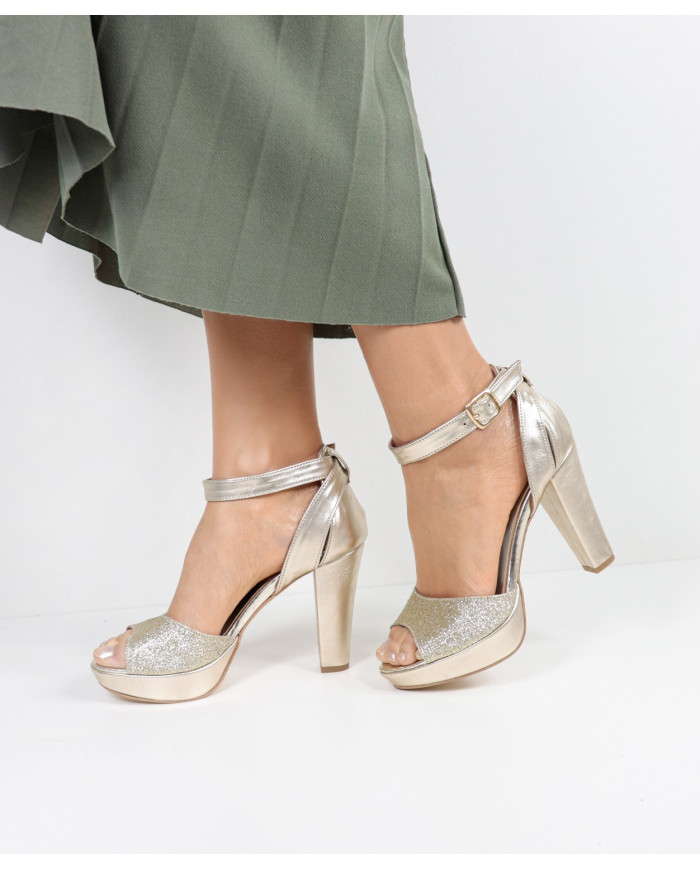 Golden Women's Sandals Ginova with Glitter