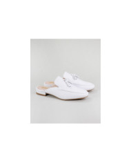 White Mules Ginova de Senhora with Berloques