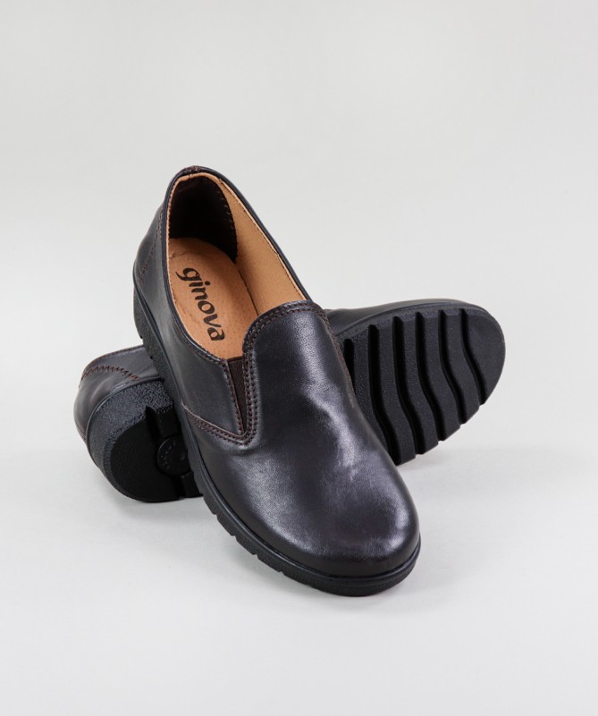 Ginova Shoes with Elastics for Women