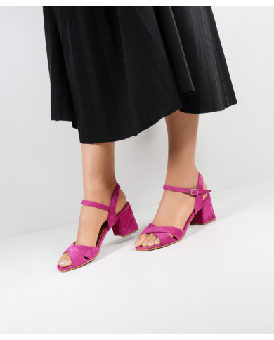 Fuxia de Senhora Ginova sandals with Cross Strip