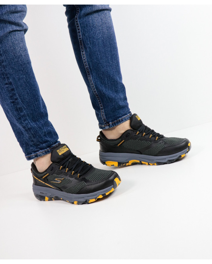 Black Skechers sneakers Go Run Trail Altitude