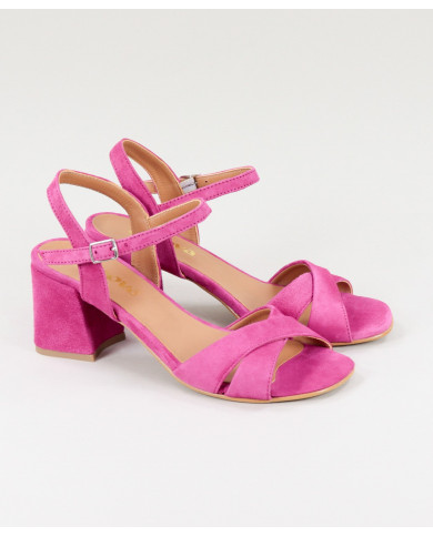 Sandalias de Madame Ginova con Cross Strip