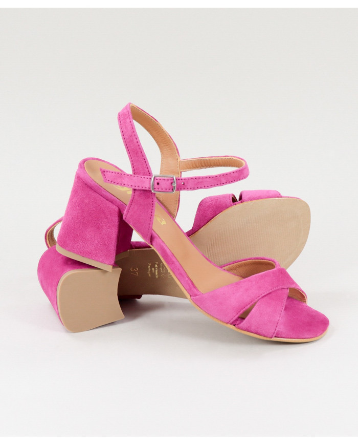 Fuxia de Senhora Ginova sandals with Cross Strip
