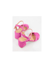 Sandalias de Madame Ginova con Cross Strip