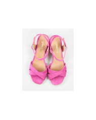 Sandalias de Madame Ginova con Cross Strip